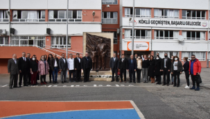 Urla Rotary' den Atatürk Rölyefi 