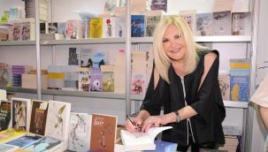 Yazar Nalan Tuntaş 'Kasabanın Pençeleri' ile 'Zirve'de