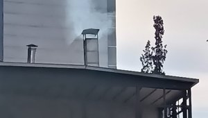 Yoğun duman, mahalle sakinlerini rahatsız ediyor