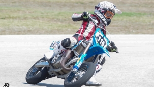 10 yaşında motor cambazı