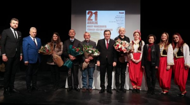 21 Aralık Türkçe Eğitim Bayramı Konak'ta kutlandı
