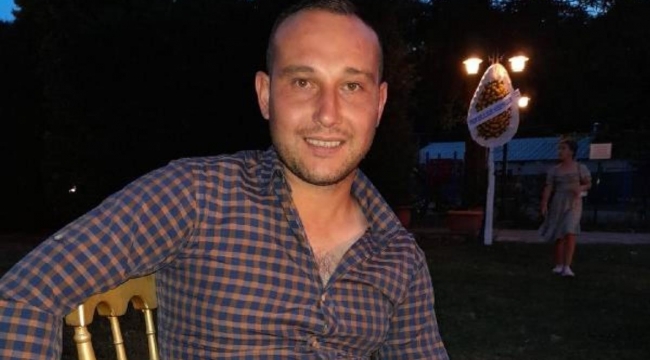 Ağaca çarpan motosiklet sürücüsü öldü