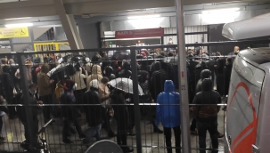 Alsancak Stadı'nda turnike rezaleti!