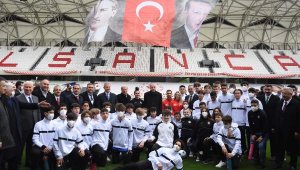 Altay, TFF'ye Alsancak Mustafa Denizli Stadı'nda oynamak için başvurdu
