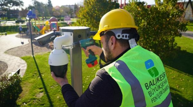 Atatürk ve Şehitler Parkı'nda kör nokta kalmadı