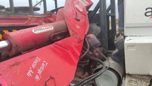 Aydın'da, kırılan vinç aparatı ile kamyon arasında sıkışan işçi öldü