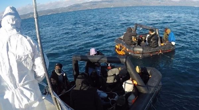 Ayvacık açıklarında 52 kaçak göçmen kurtarıldı