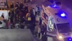 Babasının kullandığı otomobilin altında kaldi