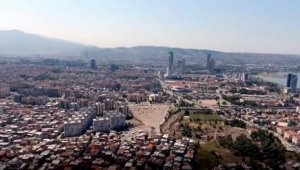 Bayraklı'da imar plan revizyonunu tamamladı