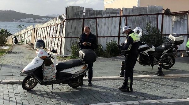 Bodrum'da kasksız motosiklet sürücülerine ceza yağdı