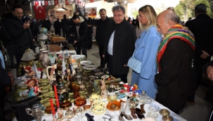 Bornova Antika Pazarı açıldı