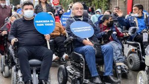 Buca'da Elektrikli Sandalye Maratonu heyecanı yaşandı