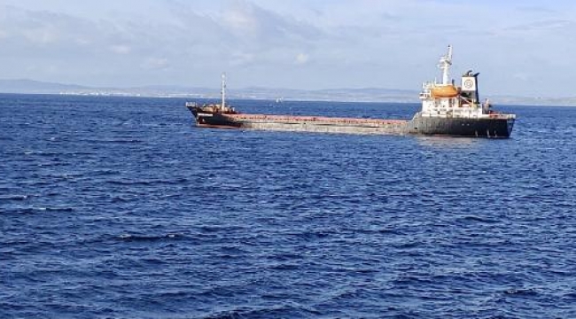 Çanakkale Boğazı'nda arızalanan Panama bayraklı gemi, Şevketiye'ye çekildi
