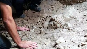 Datça'da 2 bin yıllık mermer heykel başları bulundu