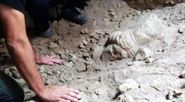 Datça'da 2 bin yıllık mermer heykel başları bulundu