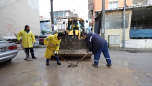 Gaziemir'de yağmura karşı 50 kişilik acil müdahale ekip işbaşında