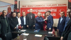 Gelecek Partisi'nden istifa edip MHP'ye katıldılar