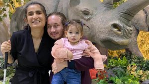 Görme engelli öğretmen çift, eğitimin ışığıyla öğrencileri geleceğe hazırlıyor