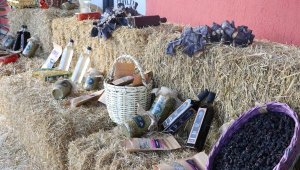 Güçbirliği oluşturan üretici kadınlar, Avrupa'ya açılıyor