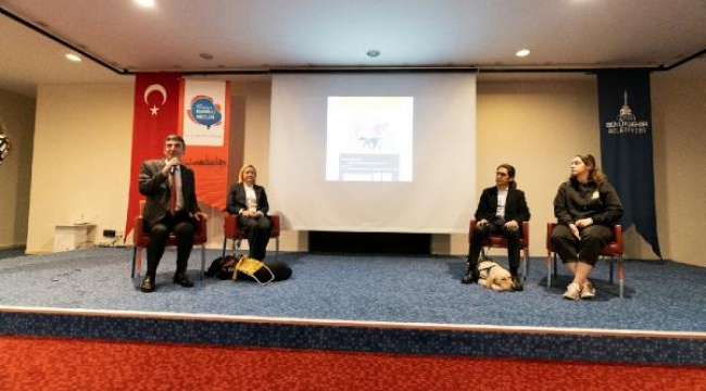 İzmir'de görme engelliler, rehber köpekle toplu taşıma binebilecek