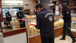 İzmir'de zabıta ekipleri denetimleri sıklaştırdı