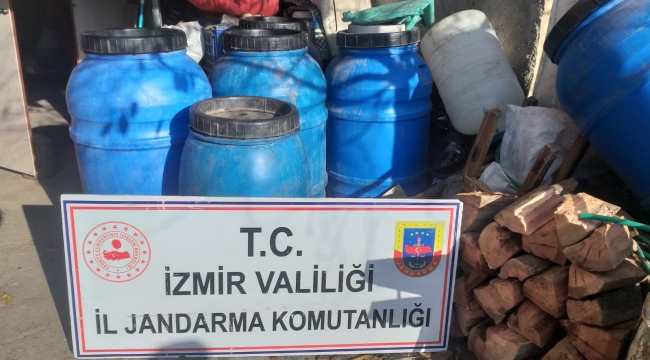 Jandarma binlerce litre bandrolsüz şarap elegeçirdi 