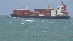 Karaya oturduğu sanılan gemi makine arızası yapmış