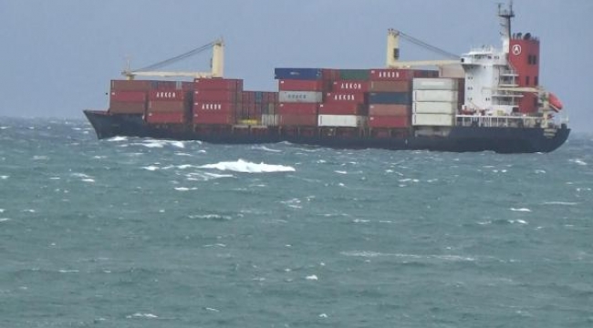 Karaya oturduğu sanılan gemi makine arızası yapmış