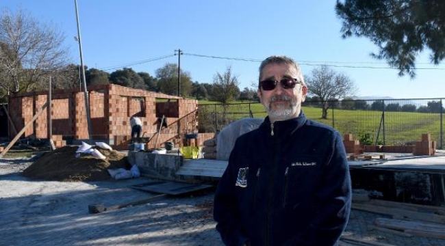 Kuşadası Belediyesi hasta ve sahipsiz kediler için tedavi ünitesi yapıyor