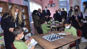 Nazilli'de bir okul kütüphaneye kavuştu