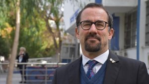 Omicron varyantı salgını bitirebilecek bir mutasyon değil