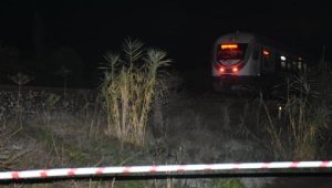 Trenin altında kalıp öldü