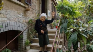 Türkiye'nin ilk ortodontisti İzmirli Ayşe Mayda vefat etti