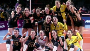 Vakıfbank Dünya Şampiyonu, Fenerbahçe üçüncü