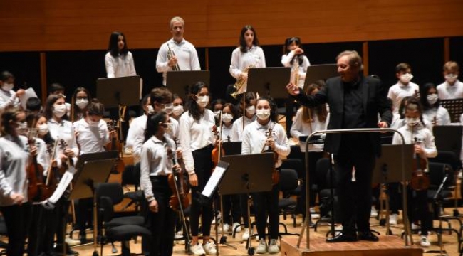 Yorglass Barış Çocuk Senfoni Orkestrası'ndan 5'inci konser