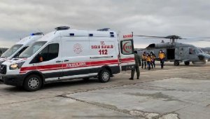 2 hasta, Deniz Kuvvetleri helikopteriyle sevk edildi