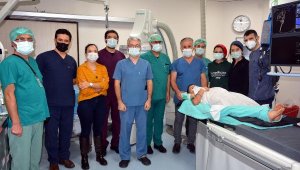 5 çocuğun kalbindeki delikler ameliyatsız kapatıldı