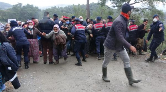 Altın madeni istemeyen köylüler, şantiye bastı