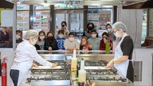 Anne-babalar atıştırmalık, çocuklar tasarım yaptı