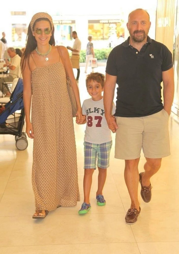 Bergüzar Korel ve Halit Ergenç İngiltere'ye yerleşiyor