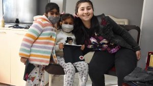 Ceylin, kansere yakalanan çocuklara umut oluyor