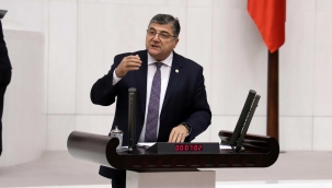CHP'li Sındır: AKP, lay lay lom proje arıyorsa 35 İzmir 35 Projesine baksın