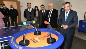 Çocuklar bilimi Karabağlar'da sevecek