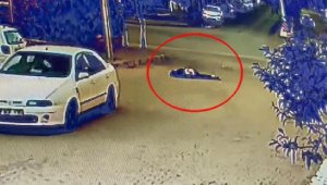 Eşinin yanında gördüğü kişiye çarpıp, sürükleyen sanığa 19 yıl hapis istemi