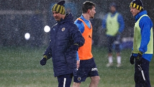 Fenerbahçe ve Galatasaray'ın hocaları iş başında