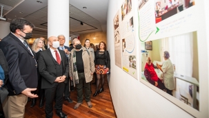 Foto Resne'nin izinde İzmir Hikayeleri sergisi açıldı