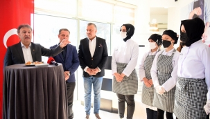 Geleceğin pastacıları Bornova'da yetişiyor
