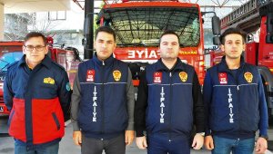 Göçük altından çıkarılan itfaiye erleri: Keşke işçi arkadaşımızı da çıkarabilseydik