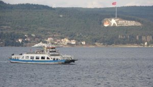 Gökçeada'ya bazı feribot seferleri iptal edildi