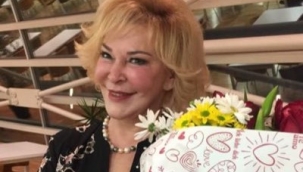 Gülsin Onay, 2022 konserlerine İzmir'le başladı